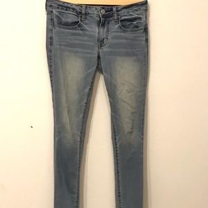 American Eagle Outfitters Jegging Super Stretch Light Wash Size 6 Regular